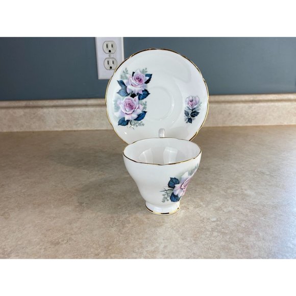 Delphine Bone China Tea Cup and Saucer England White Pink Roses - Picture 3 of 9